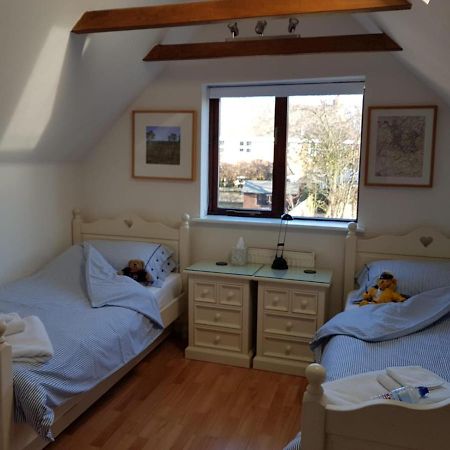 Villa Binfield Annexe à Bracknell Extérieur photo