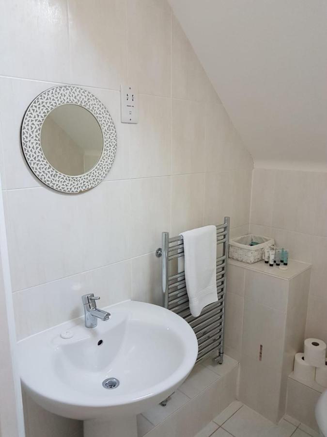 Villa Binfield Annexe à Bracknell Extérieur photo